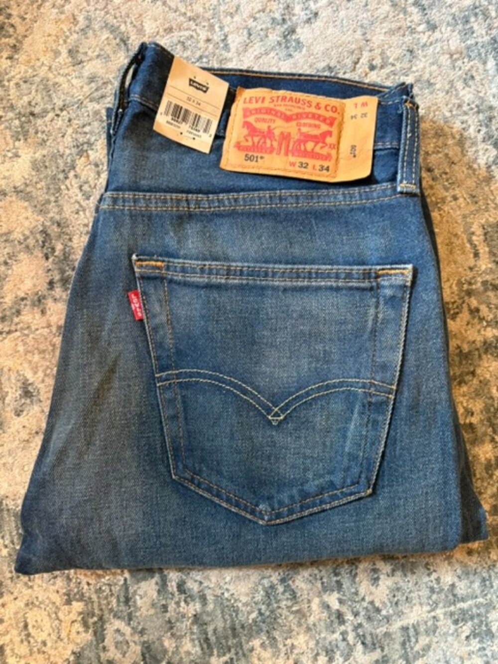 32x34 Men's Levis 501 button fly brand new with tags